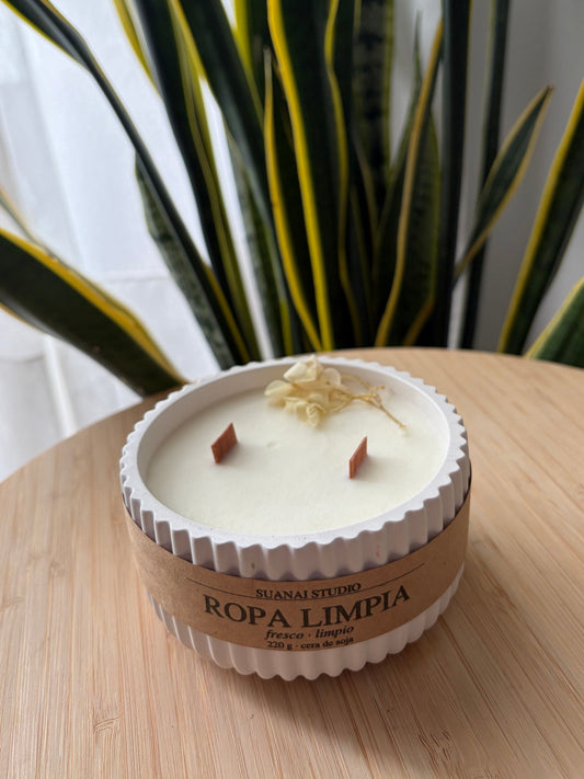 Vela ropa limpia 220g de cera de soja