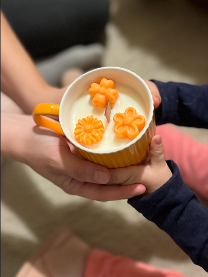 Vela Taza Almendro en Flor y Miel – Cera de Soja y Mecha de Madera