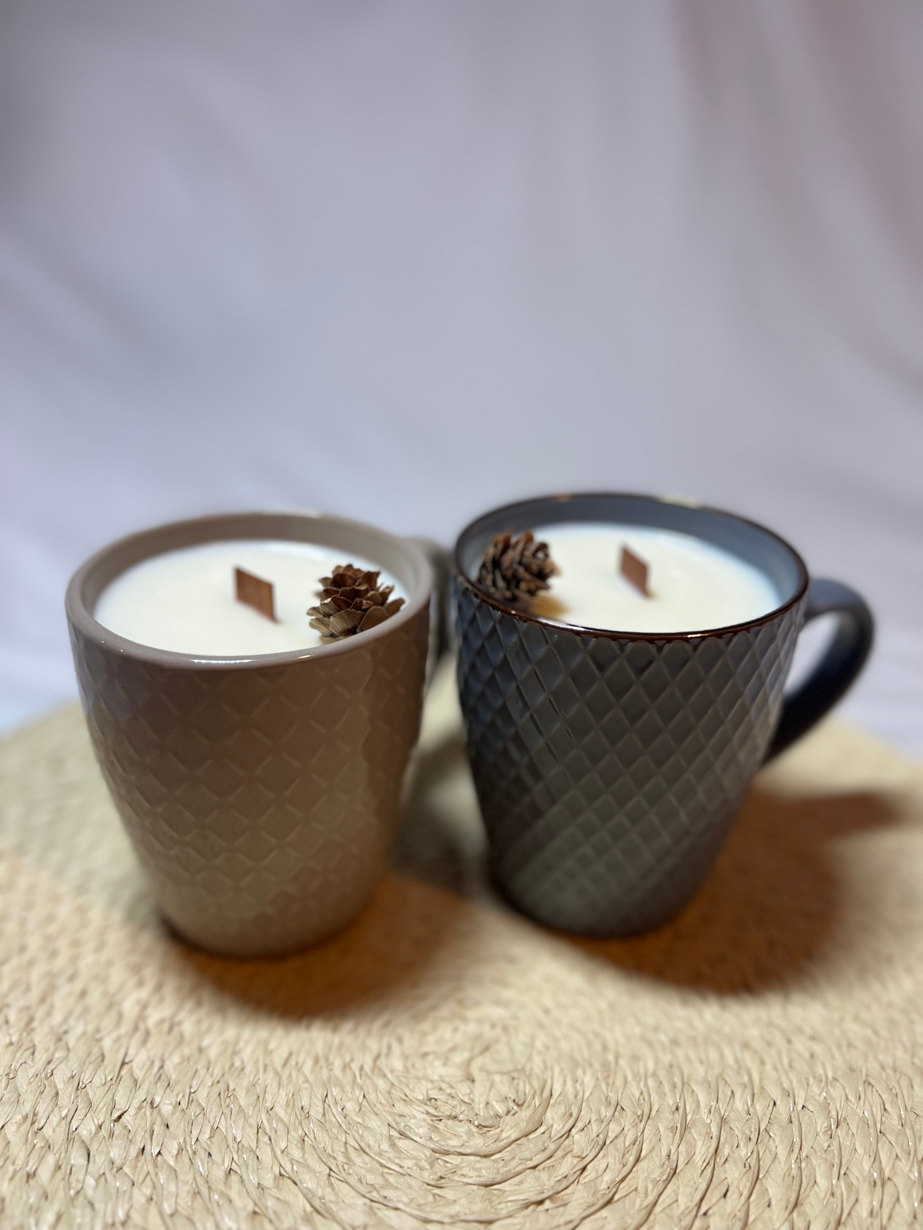 Vela Taza Palo Santo – Cera de Soja y Mecha de Madera