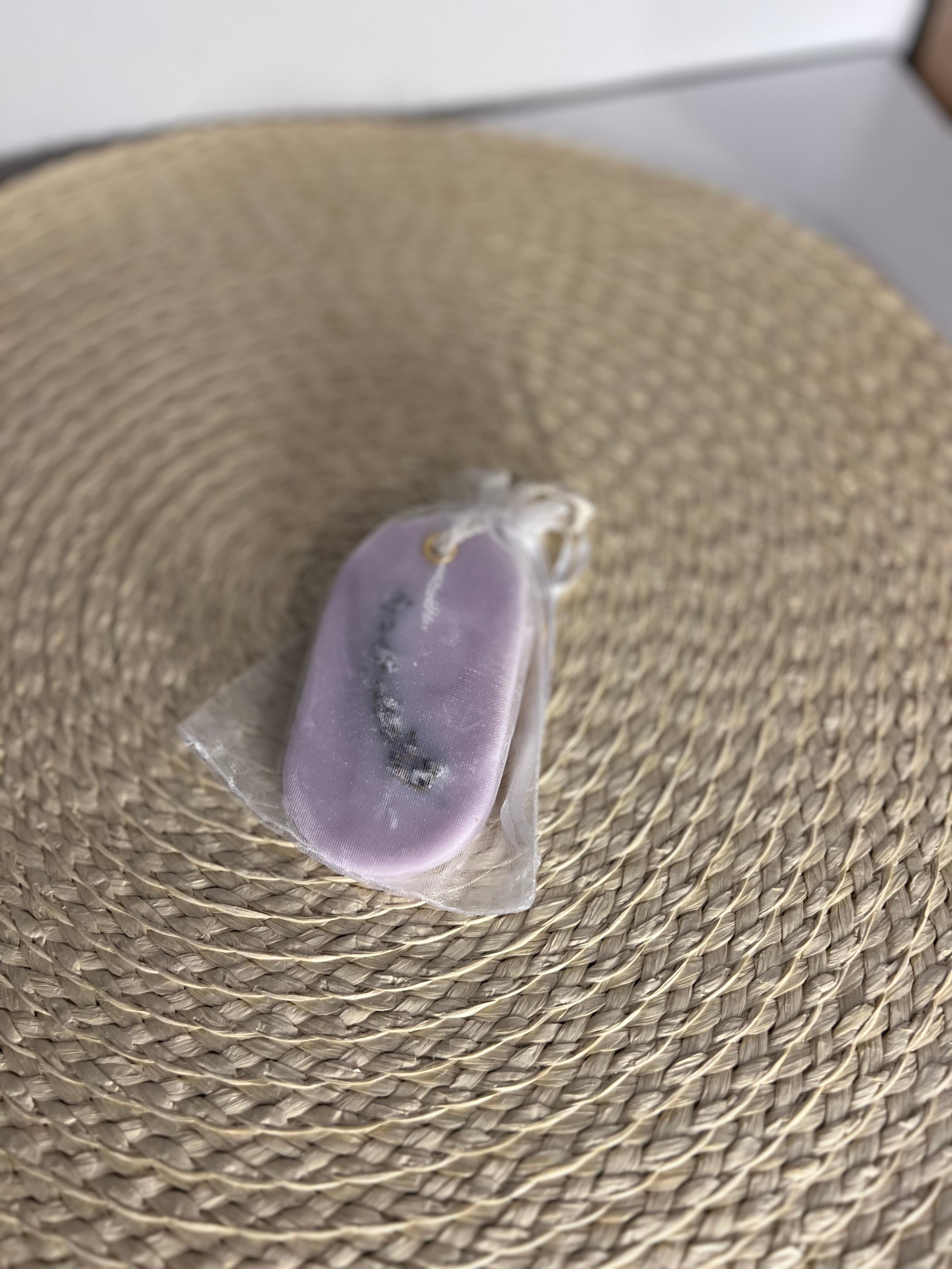 Ambientador de Armario de Cera de Soja – Colgable, Vegano y Artesanal