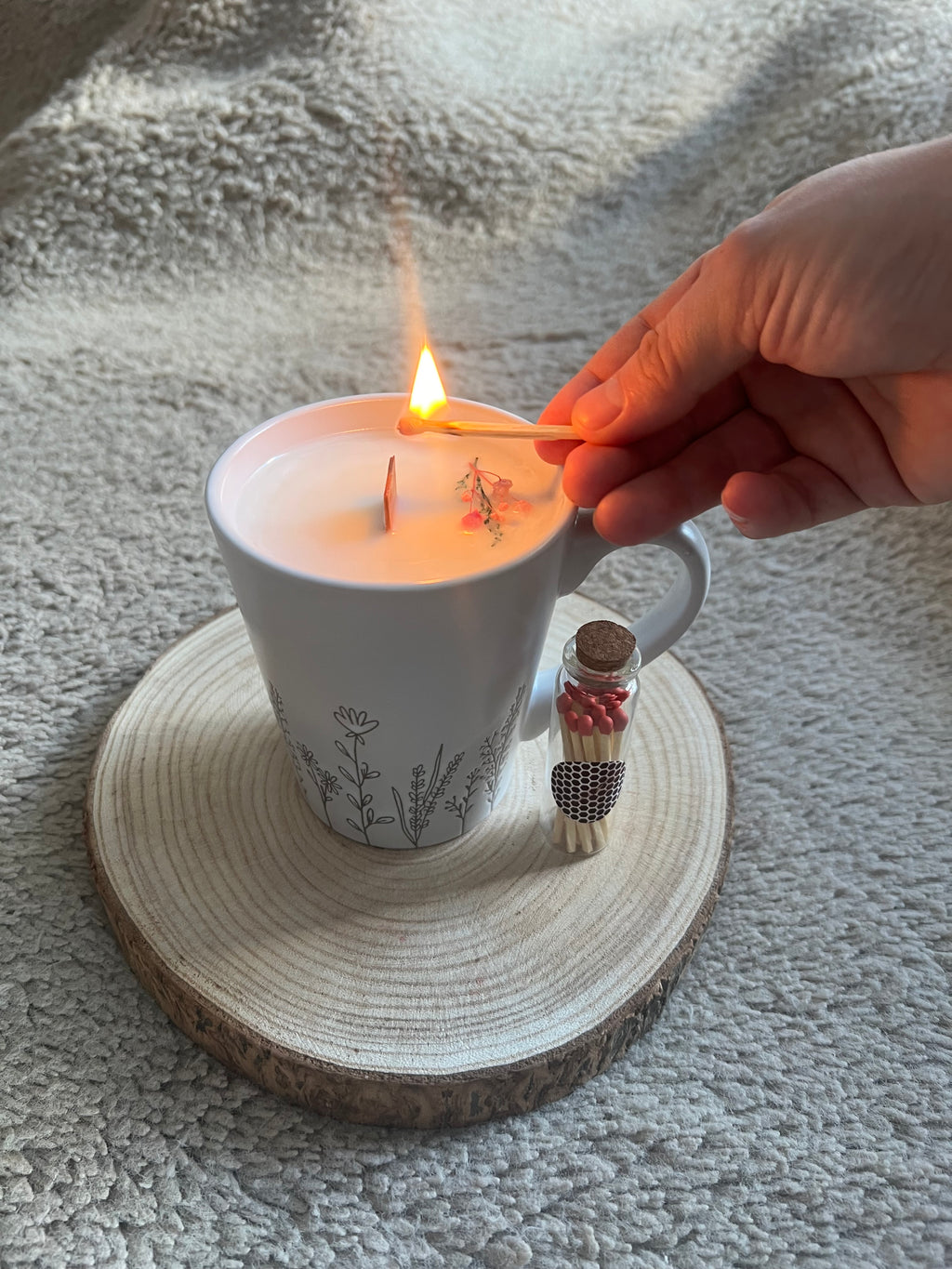 Vela en Taza Bambú y Flor de Cerezo - Cera de Soja y Mecha de Madera